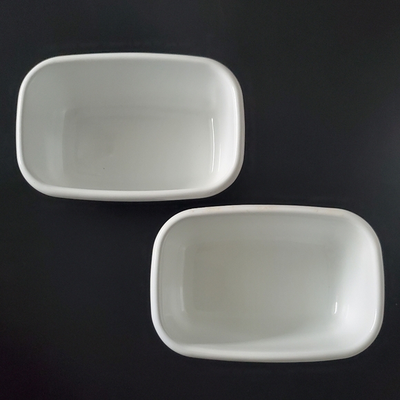 (2) Enamel Willow Blue 3 1/2" x 5 1/2" Rectangular Metal Bakers Johnson Brothers - Picture 7 of 9